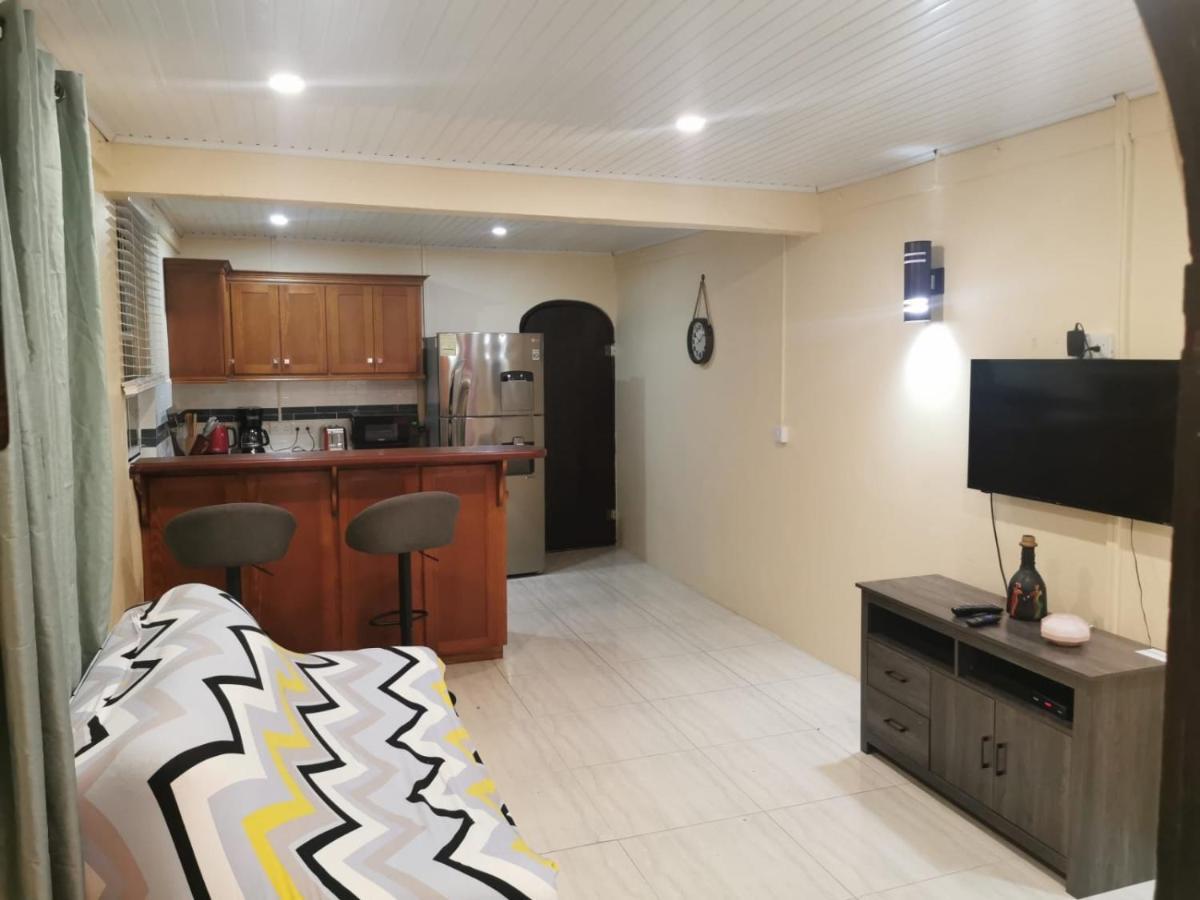 גרוס איילט Flamboyantvilla מראה חיצוני תמונה